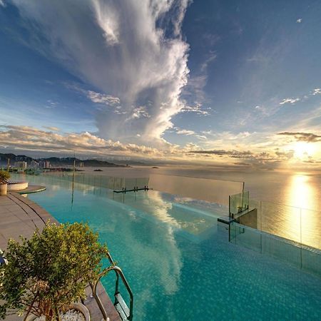 Panorama Central Nha Trang- Vietnam'S Highest Infinitive Rooftop Pool Εξωτερικό φωτογραφία